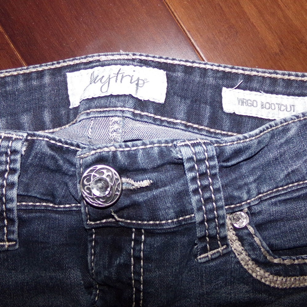 Jeans - Picture 5 of 6